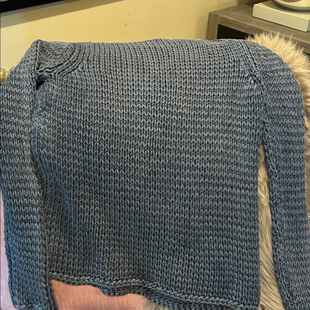 Alexander Wang heavy gauge 100% cotton crew neck distressed sweater